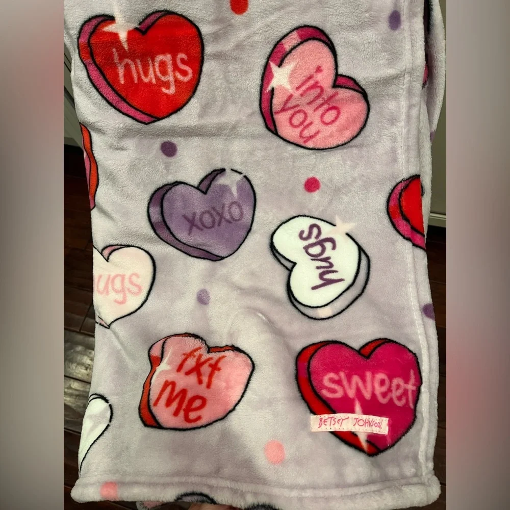 Betsey Johnson Pink and Purple Heart Valentine’s Day Throw Blanket